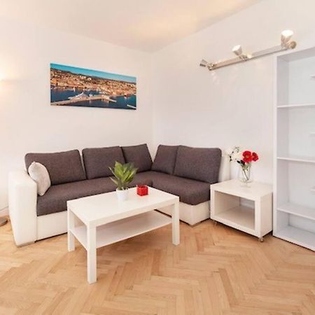 Sea City View W/ 2Bd 1Bt Free Street Parking Rijeka Buitenkant foto